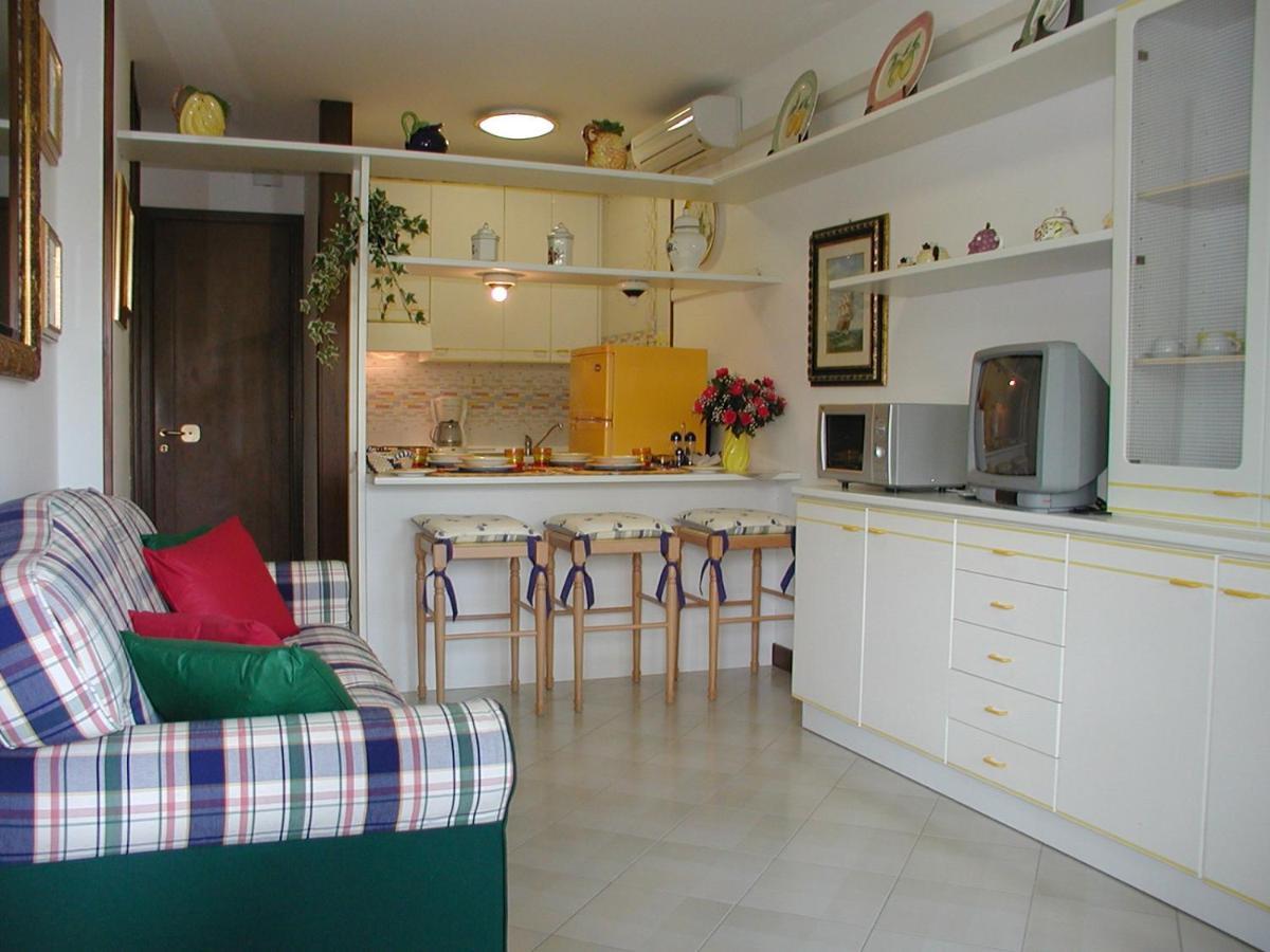 Appartamenti Solarium บิบิโอเน ภายนอก รูปภาพ