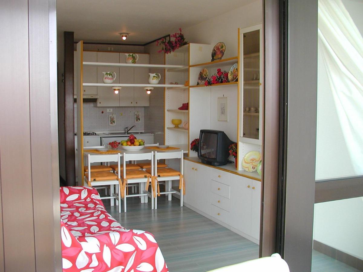 Appartamenti Solarium บิบิโอเน ภายนอก รูปภาพ